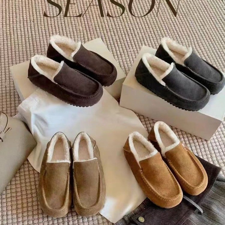 Street Fashion Winter 2025 - Autumn/Winter Fashion Keep Warm Sneakers All-match