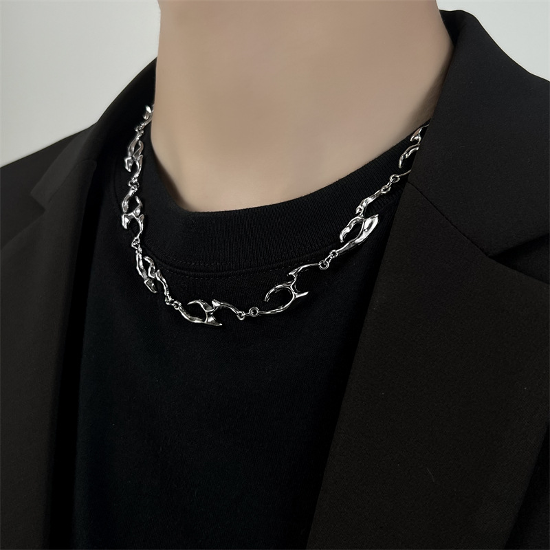 Irregular Shaped Metal Necklac - огляд і ціна Street Fashion Trends 2025